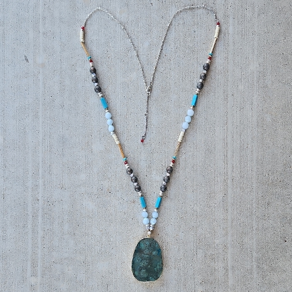 Elegant Green Pendant Long Necklace